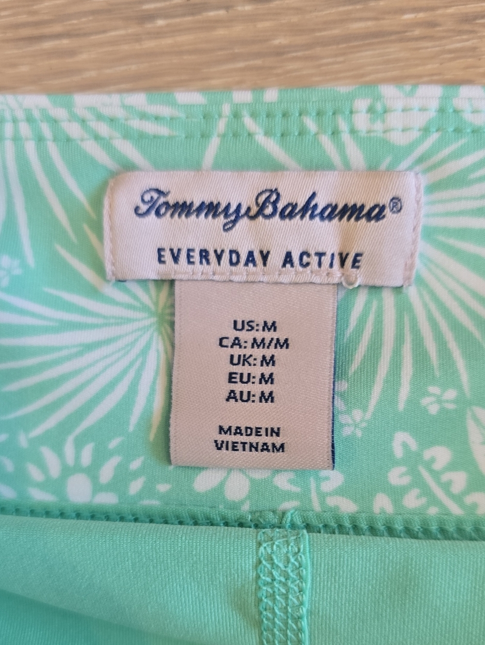 NWT, Tommy Bahama Flounce Skort UPF 50 - Picture 5 of 10